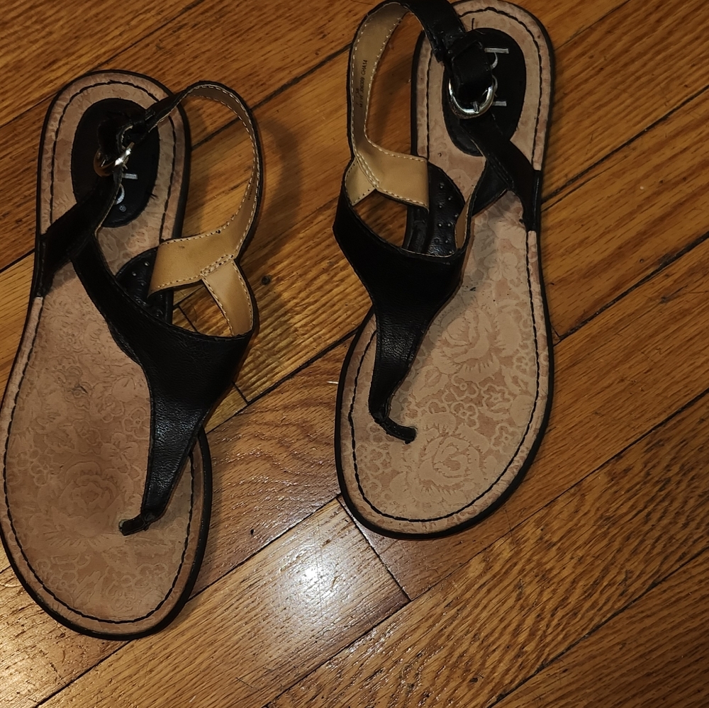 Bolo Sandals